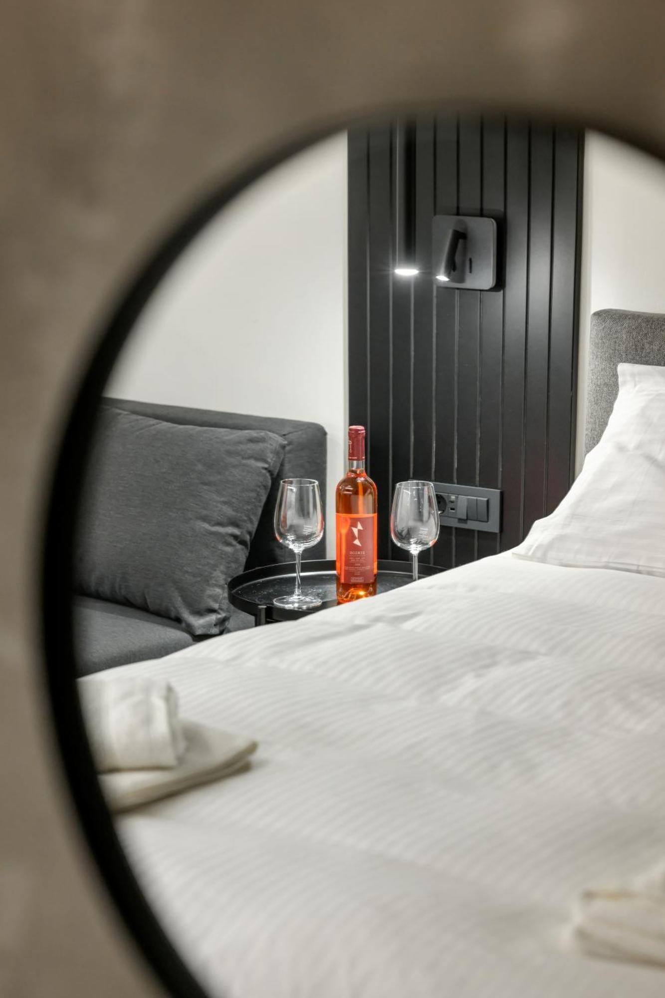 Cozyio- Ioannina City Center, Luxury Accommodation エクステリア 写真